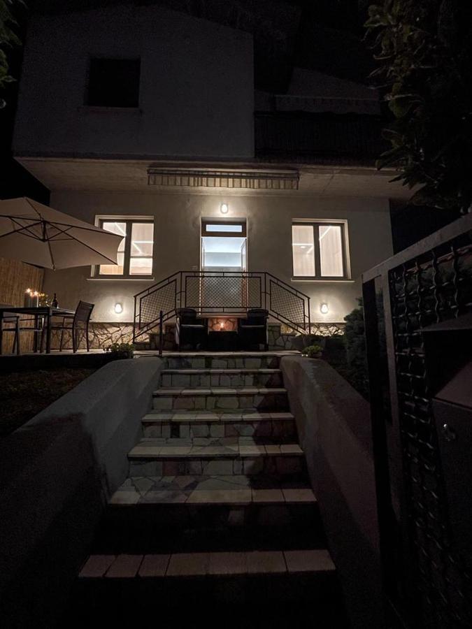 La Mirage Apartment Desenzano del Garda Bagian luar foto
