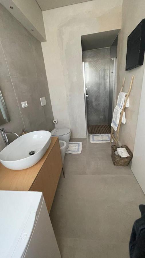 La Mirage Apartment Desenzano del Garda Bagian luar foto