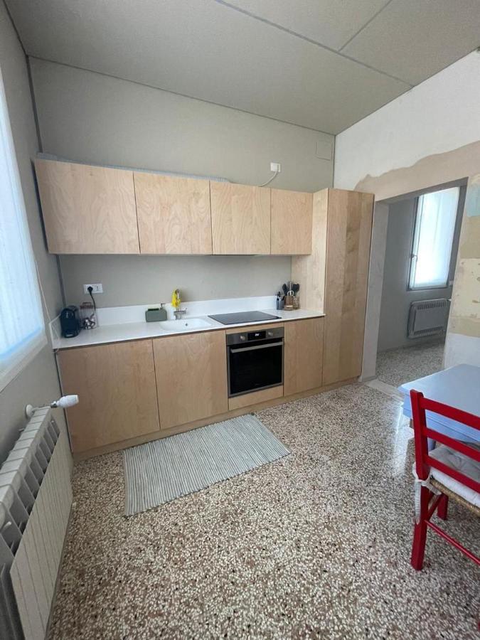 La Mirage Apartment Desenzano del Garda Bagian luar foto